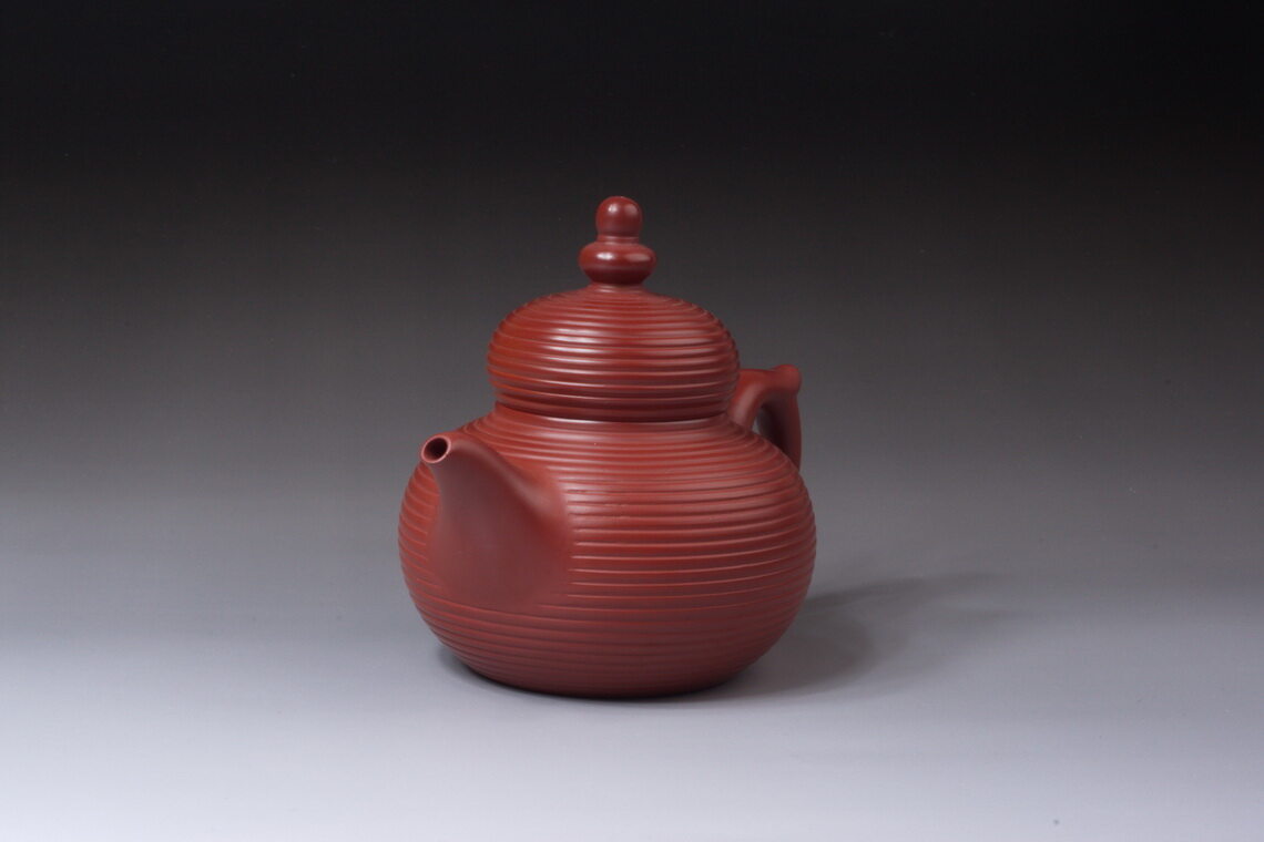 章燕城手拉壶作品《千环宝葫芦》