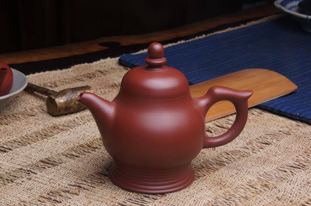 章燕城手拉壶作品《五洲同乐》